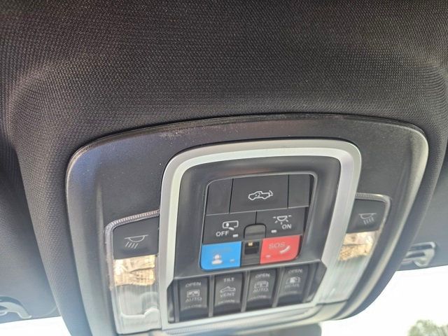 2026 Ram 1500 Laramie 4x4 Crew Cab 5'7" Box - 22903781 - 40