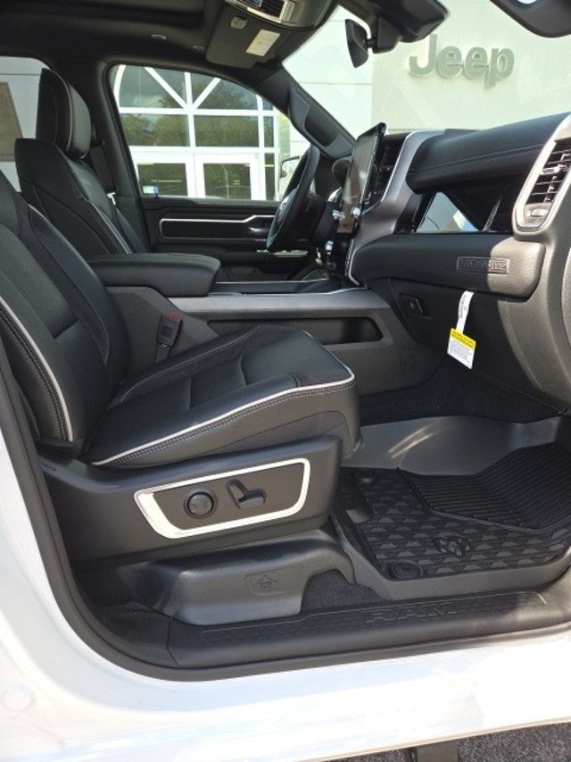 2026 Ram 1500 Laramie 4x4 Crew Cab 5'7" Box - 22907389 - 12