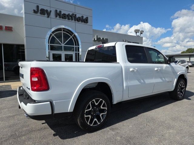 2026 Ram 1500 Laramie 4x4 Crew Cab 5'7" Box - 22907389 - 3