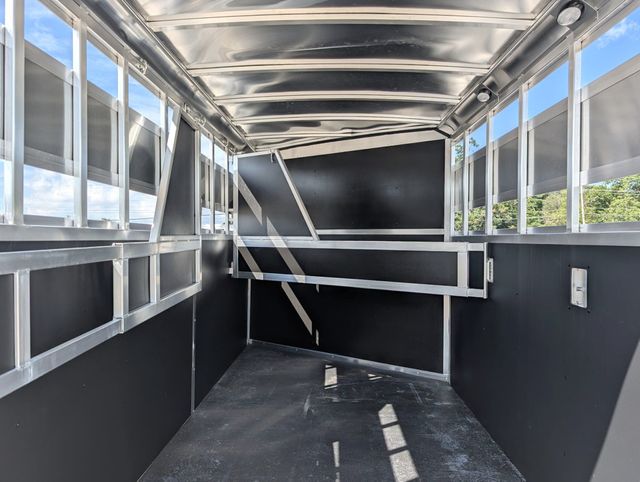 2026 Shadow 3 Horse Slant Open Slat Goose Neck  - 22899967 - 7