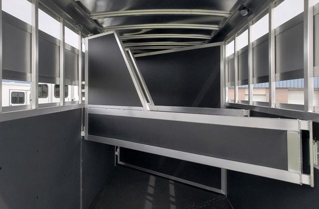 2026 Shadow 3 Horse Slant StableLite  - 22876556 - 5
