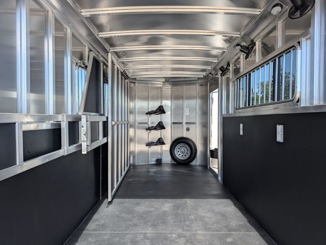 2026 Shadow 3 Horse Slant with Drop Feed Windows  - 22936592 - 8