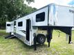2026 Shadow 4 Horse Head to Head DRAFT w Box Stall & King Tack  - 22904136 - 0