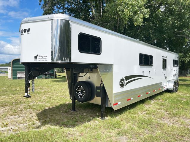 2026 Shadow 4 Horse Head to Head DRAFT w Box Stall & King Tack  - 22904136 - 1