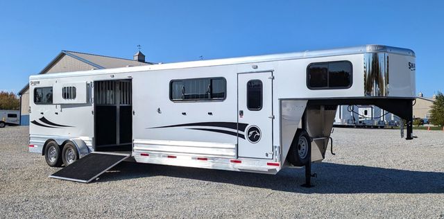 2026 Shadow 4 Horse Head to Head with Box Stall and Side Ramp  - 22938156 - 1