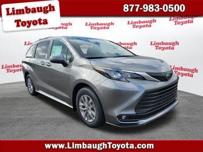 2026 Toyota Sienna - 5TDYRKEC4TS298142