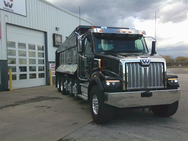 2026 Western Star 47X 2026 WESTERNSTAR 47X DUNP TRUCK - 22935261 - 2