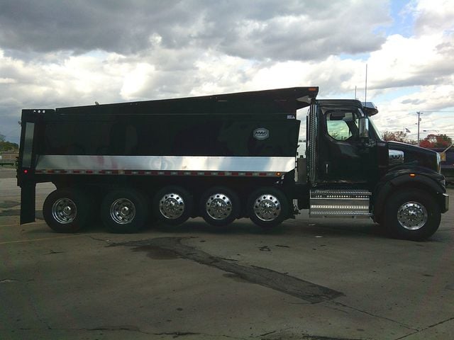 2026 Western Star 47X 2026 WESTERNSTAR 47X DUNP TRUCK - 22935261 - 3