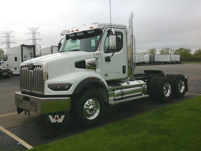 2026 Western Star 49X 2026 WESTERN STAR 49X MICHIGAN SPECIAL - 22840438 - 0