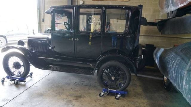 1927 Ford Model A For Sale - 22329931 - 3