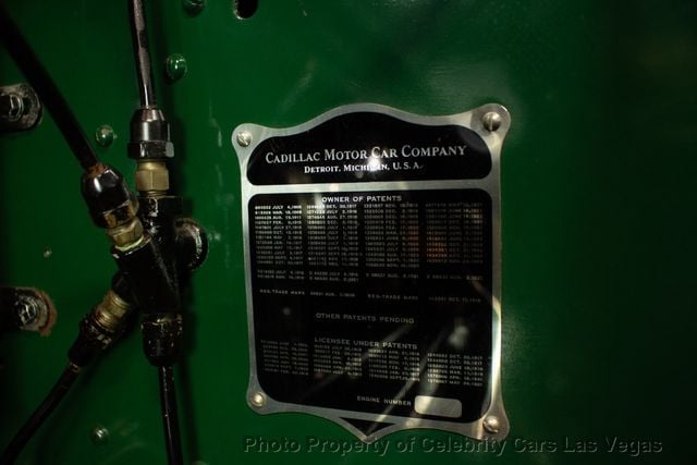 1928 Cadillac Al Capone's bulletproof Town Sedan  - 18065532 - 29