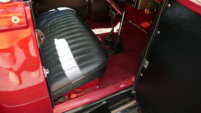 1931 Ford MODEL A CONVERTIBLE TRUCK  - 18981858 - 52