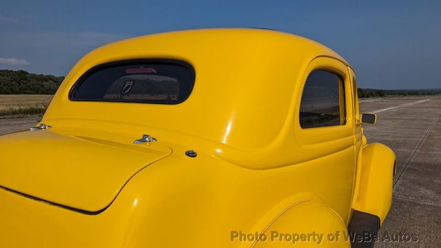 1936 Ford Humpback Hotrod - 22047924 - 19