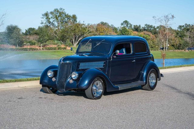 1936 Ford Humpback Restored 2 Door Sedan V8 Auto Vintage AC - 22237389 - 44