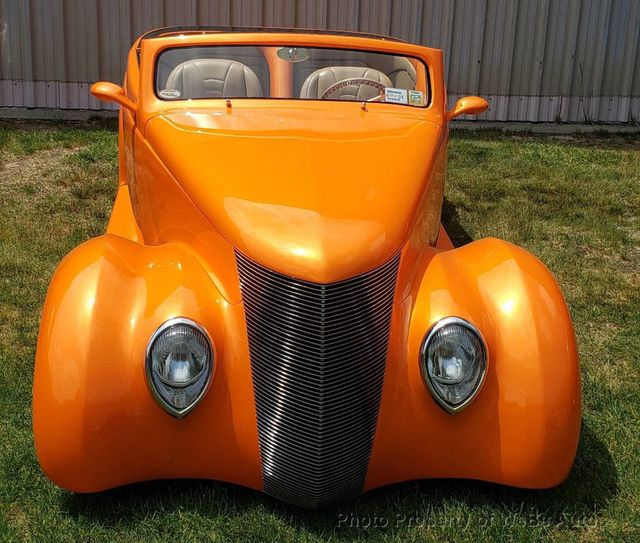 1937 Ford Roadster Convertible - 21946707 - 5