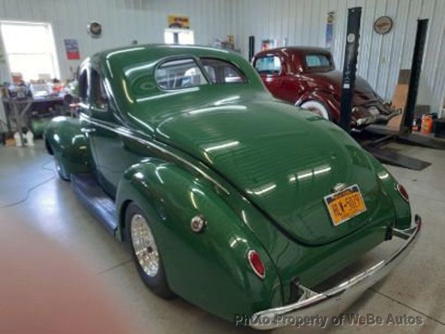 1939 Ford Deluxe Coupe - 21745132 - 25