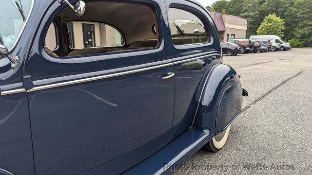 1939 Ford Deluxe Hotrod - 22064370 - 17
