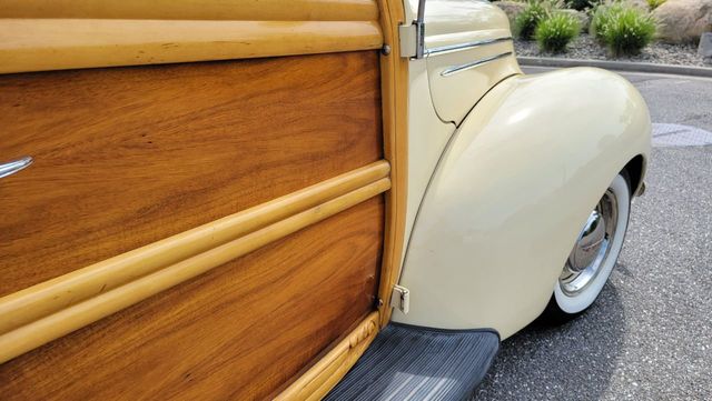 1939 Ford Woodie Wagon RestoMod - 20945832 - 25