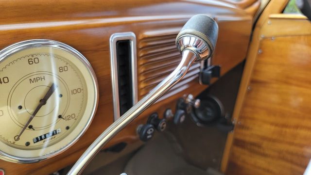 1939 Ford Woodie Wagon RestoMod - 20945832 - 70