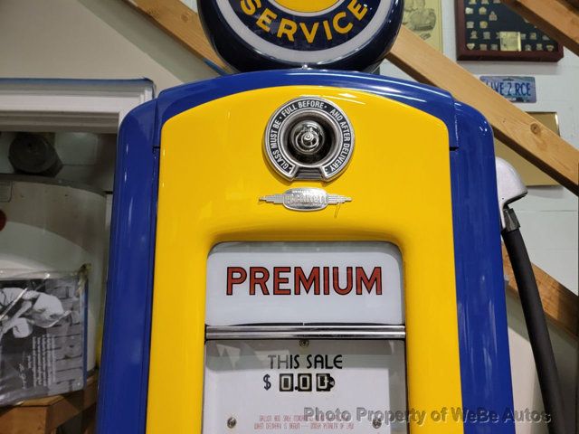 1940 Bennett Gas Pump 6 Foot - 21725850 - 4