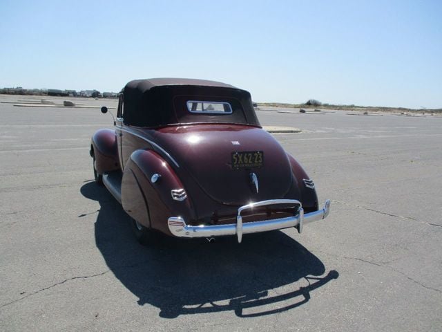 1940 Ford Deluxe Convertible - 21801807 - 10