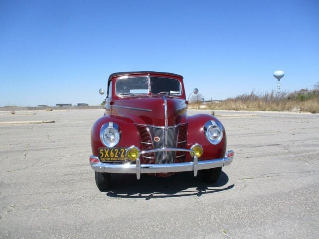 1940 Ford Deluxe Convertible - 21801807 - 8