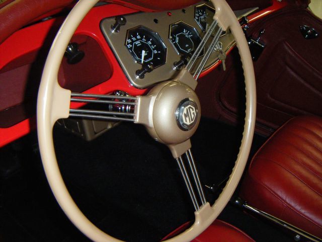 1955 MG MGTF 1500 - 5230202 - 13
