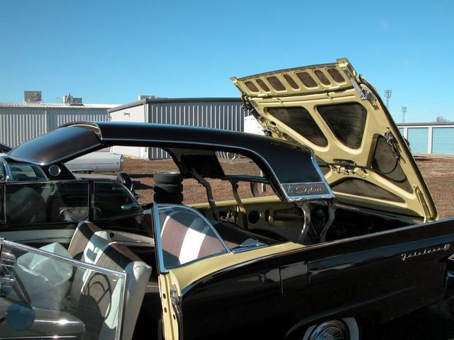 1957 Ford Skyliner Retractable For Sale - 22250506 - 15
