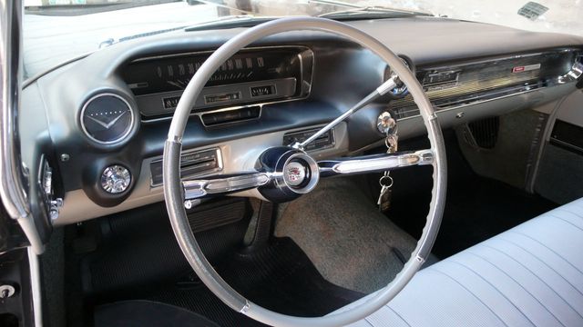 1960 Cadillac COUPE  - 17581390 - 20