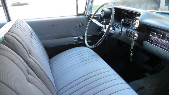 1960 Cadillac COUPE  - 17581390 - 27