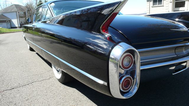 1960 Cadillac COUPE  - 17581390 - 67