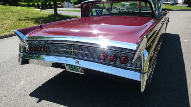 1960 Lincoln Continental MK V  - 15151474 - 32