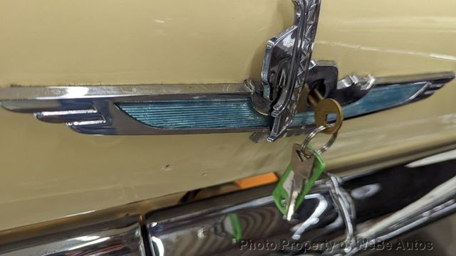 1961 Ford Thunderbird Hardtop For Sale  - 22169503 - 95