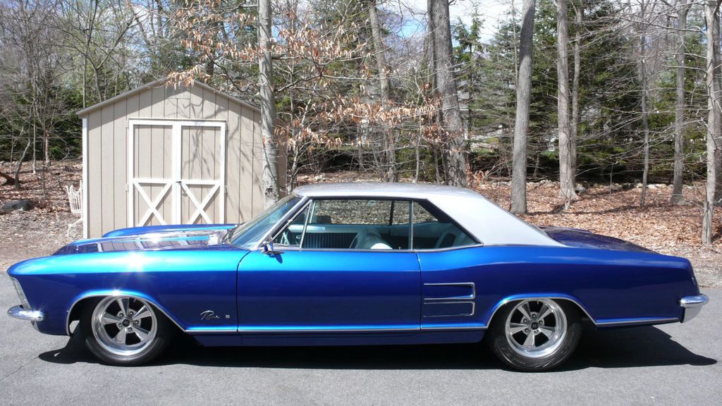 1963 Buick RIVIERA  - 17611796 | Video 1