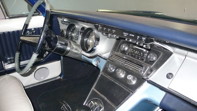 1963 Buick RIVIERA  - 17611796 - 20