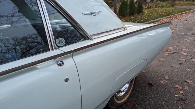 1963 Ford Thunderbird For Sale - 22216585 - 12