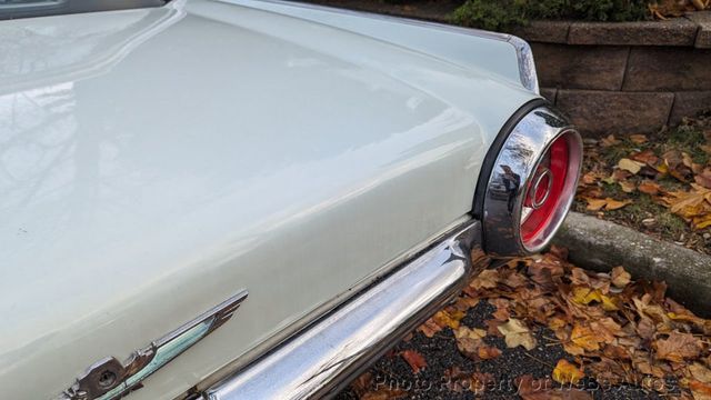 1963 Ford Thunderbird For Sale - 22216585 - 17