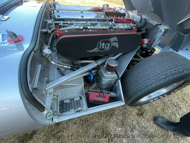 1963 Jaguar E-Type 1963 JAGUAR E-TYPE FHC RACE CAR IS TRACK READY - 21814376 - 27