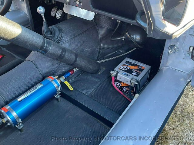 1963 Jaguar E-Type 1963 JAGUAR E-TYPE FHC RACE CAR IS TRACK READY - 21814376 - 34