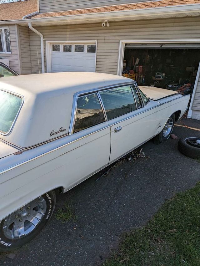 1964 Chrysler Imperial Crown Coupe Project For Sale - 22237684 - 2