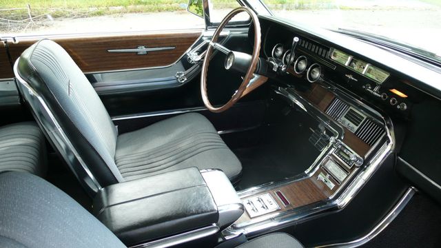 1964 Ford THUNDERBIRD LANDAU - 11860258 - 35