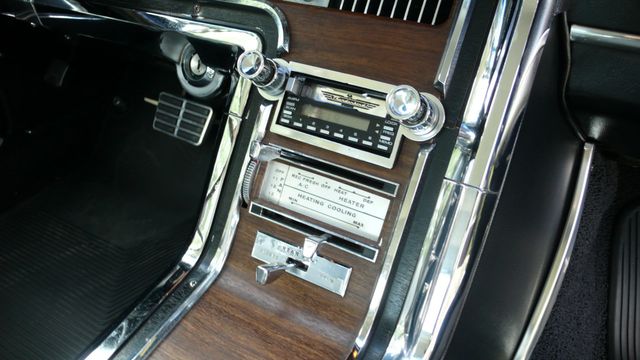1964 Ford THUNDERBIRD LANDAU - 11860258 - 37
