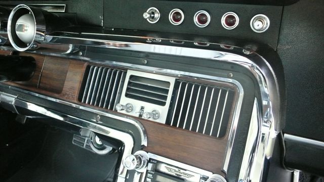 1964 Ford THUNDERBIRD LANDAU - 11860258 - 38