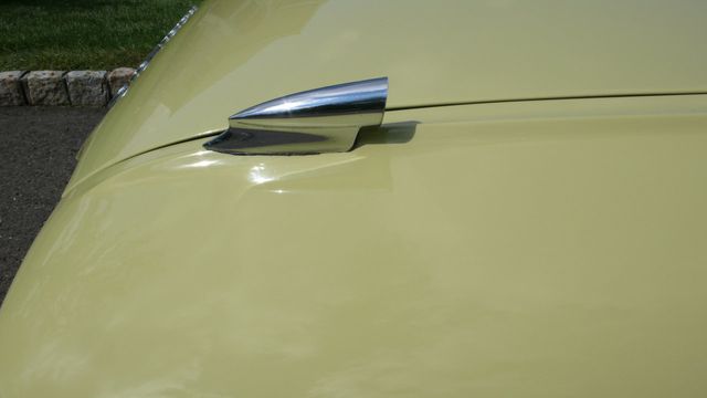 1964 Ford THUNDERBIRD LANDAU - 11860258 - 64