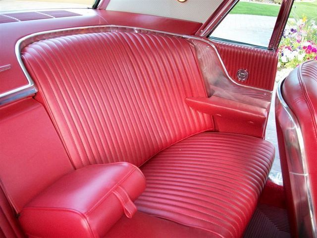 1965 Ford THUNDERBIRD Hardtop - 7775700 - 38