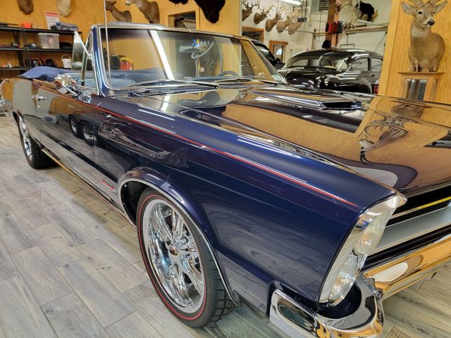 1965 Pontiac GTO RestoMod - 21365922 - 22