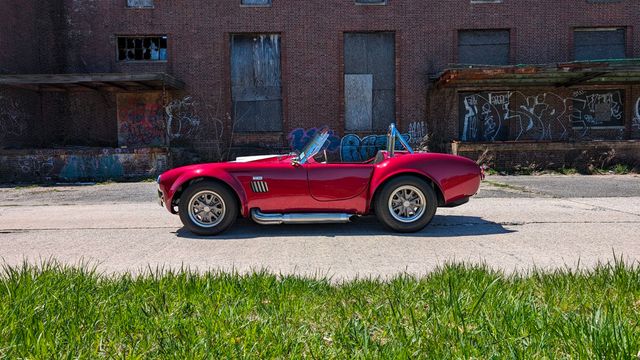 1965 Shelby Cobra Factory Five Roadster For Sale - 22414436 - 8
