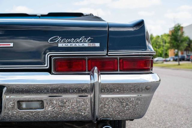 1966 Chevrolet Impala SS 396 Big Block Automatic - 22399398 - 53