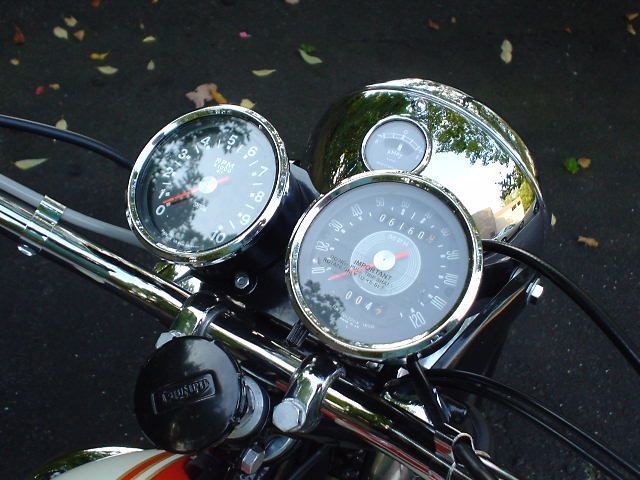 1966 TRIUMPH BONNEVILLE T120R  - 1235251 - 36