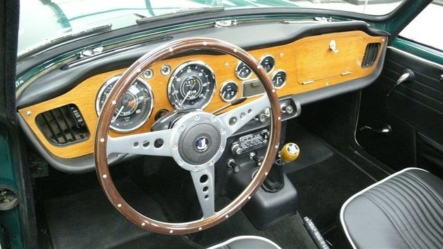 1966 Triumph TR4A RESTORED - 9233409 - 22